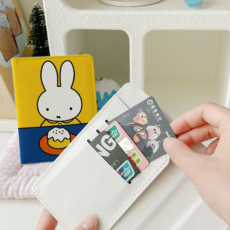 Kawaii Miffy ID Card Passport  – Leatherworking Items Bewertung und Preis